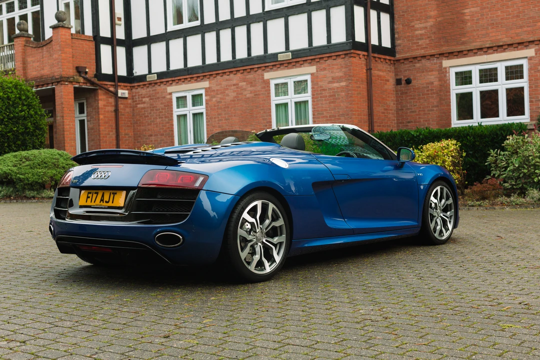 2010 Audi 42 R8 - Image 7 of 31