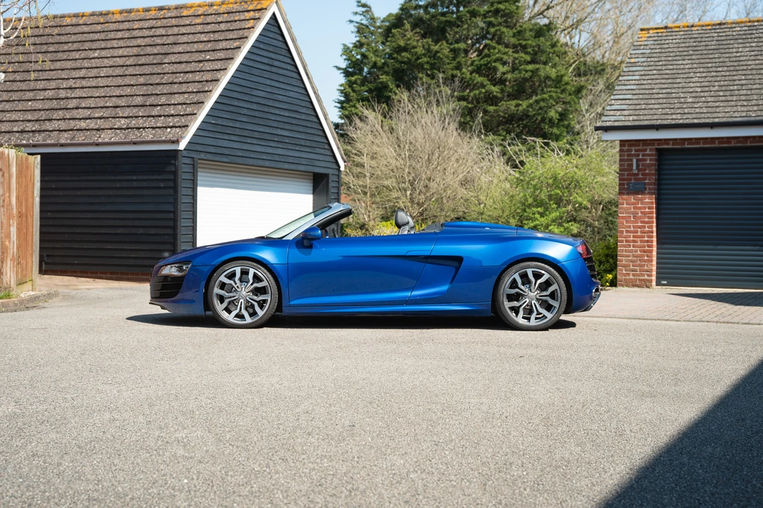 2010 Audi 42 R8 - Image 13 of 31