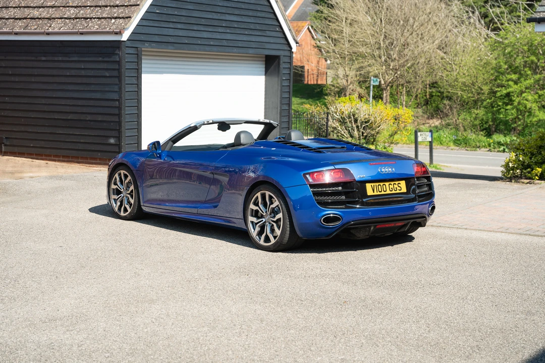 2010 Audi 42 R8 - Image 14 of 31