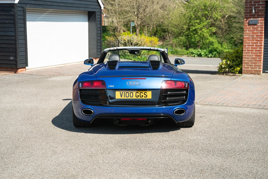 2010 Audi 42 R8 - Image 7 of 31