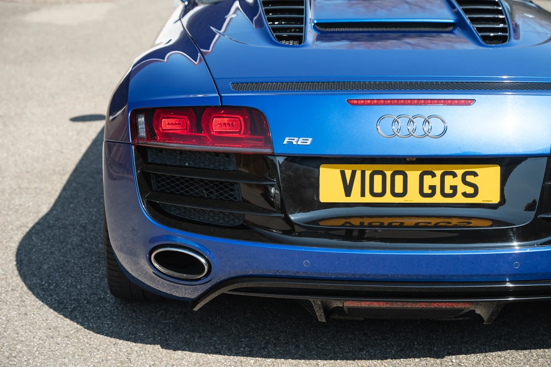 2010 Audi 42 R8 - Image 27 of 31