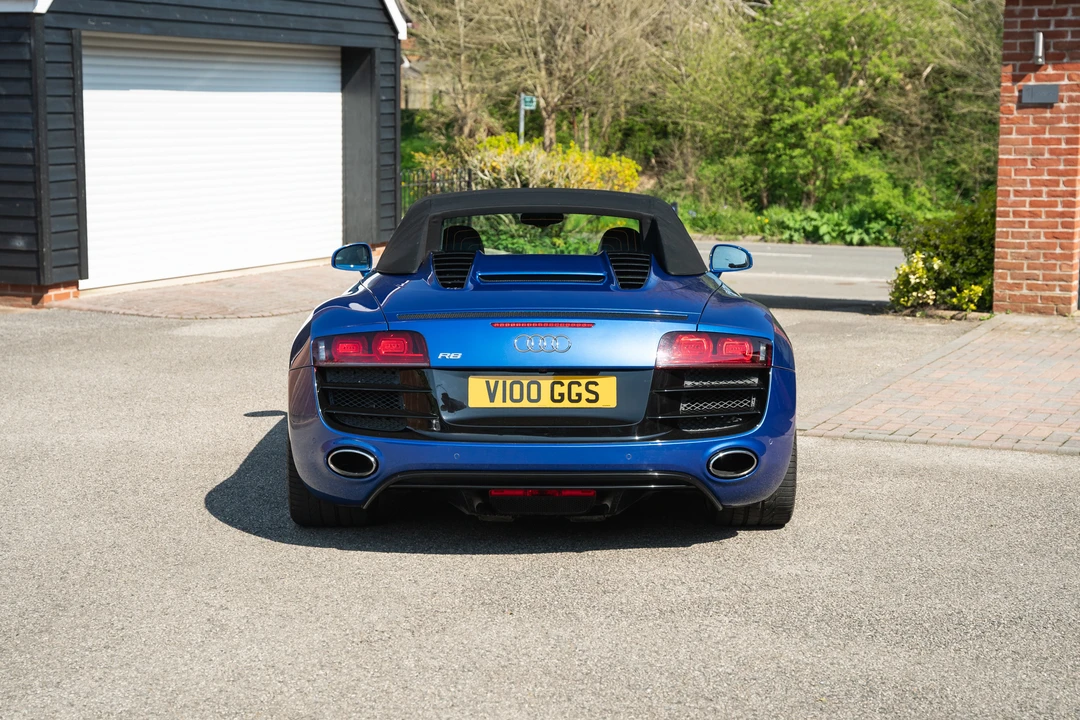 2010 Audi 42 R8 - Image 16 of 31