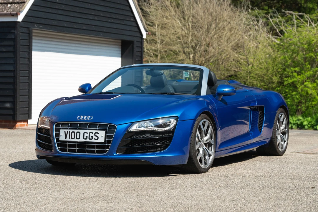 2010 Audi 42 R8 - Image 2 of 31