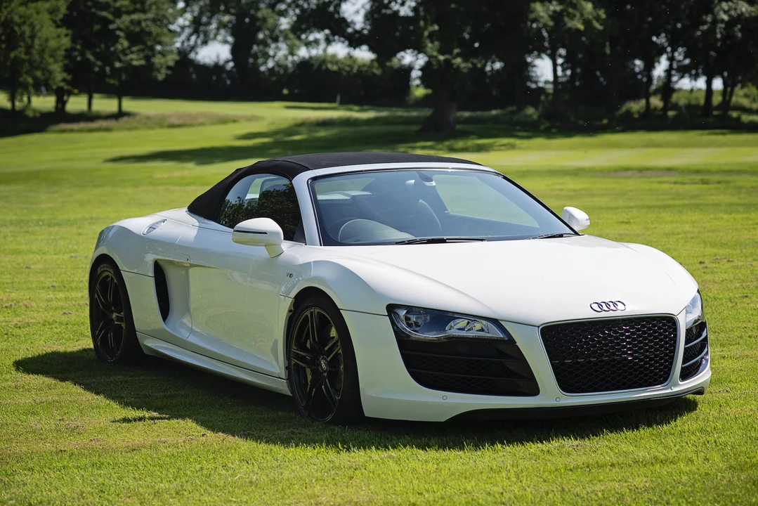2010 Audi 42 R8 - Image 3 of 31