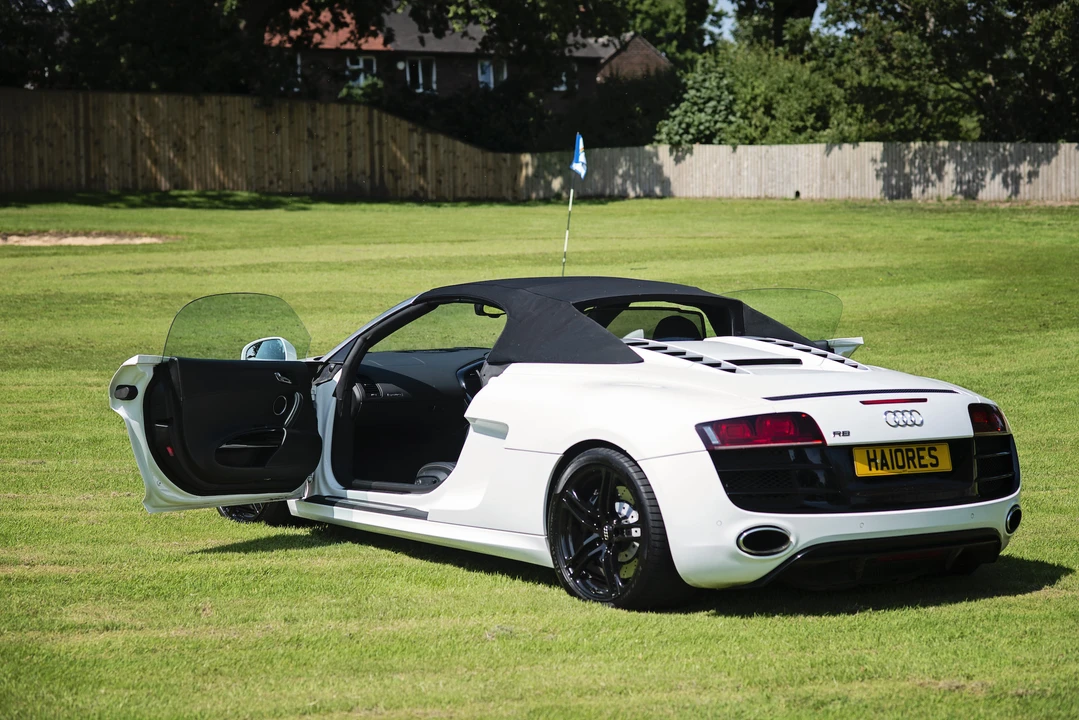 2010 Audi 42 R8 - Image 15 of 31