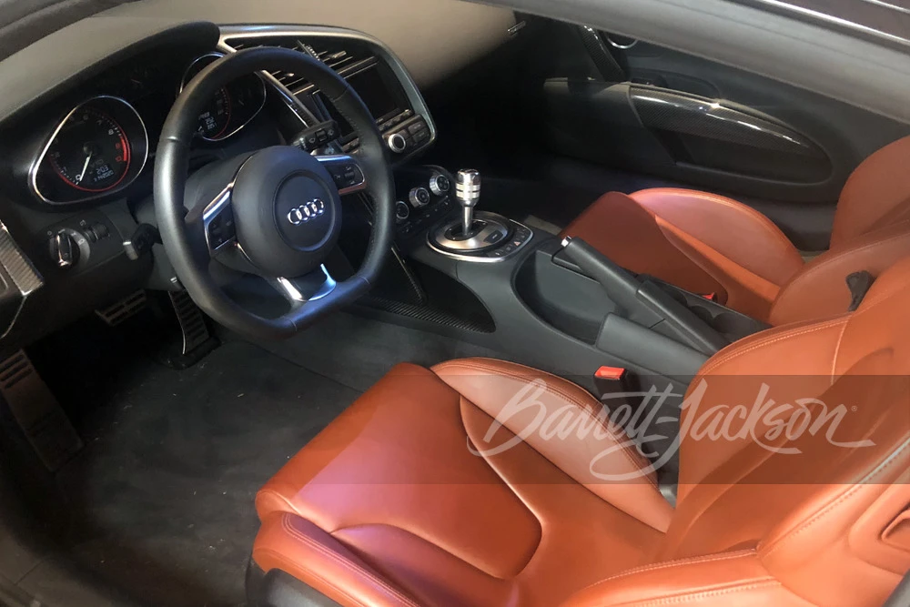 2010 Audi 42 R8 - Image 3 of 17