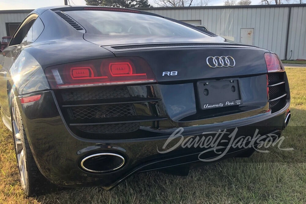 2010 Audi 42 R8 - Image 6 of 17