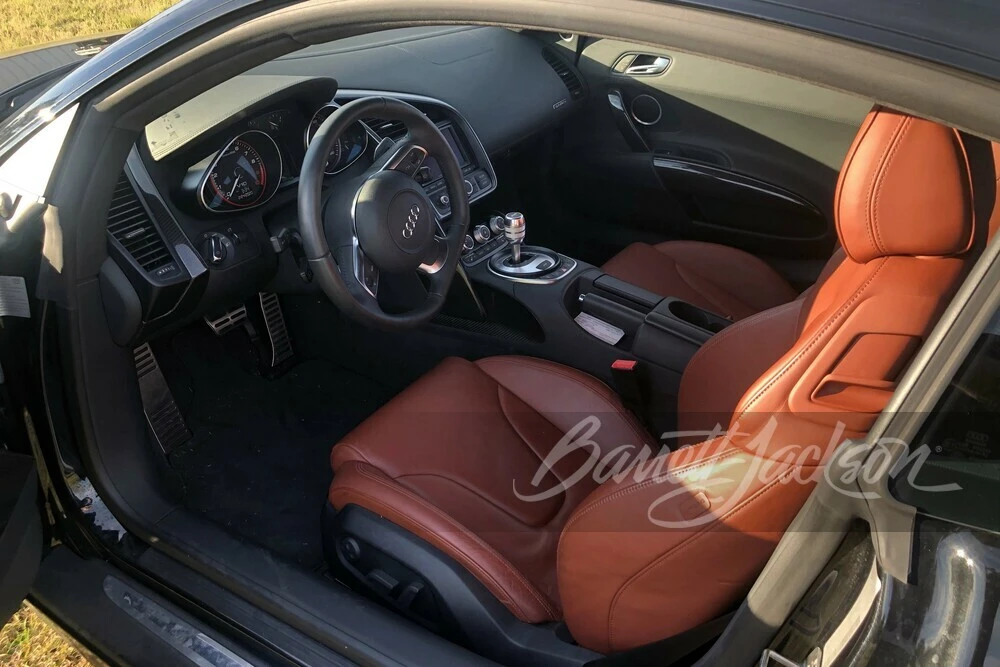 2010 Audi 42 R8 - Image 9 of 17