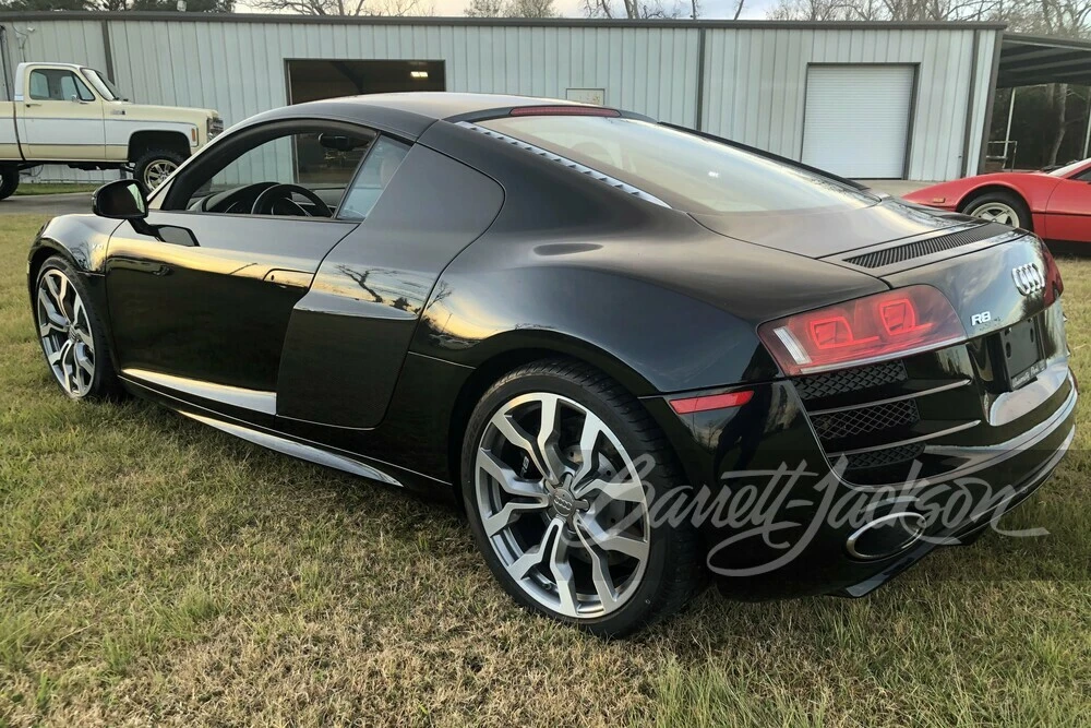 2010 Audi 42 R8 - Image 11 of 17