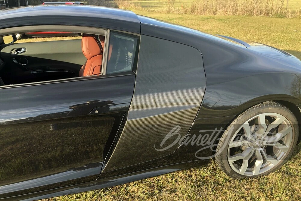 2010 Audi 42 R8 - Image 13 of 17