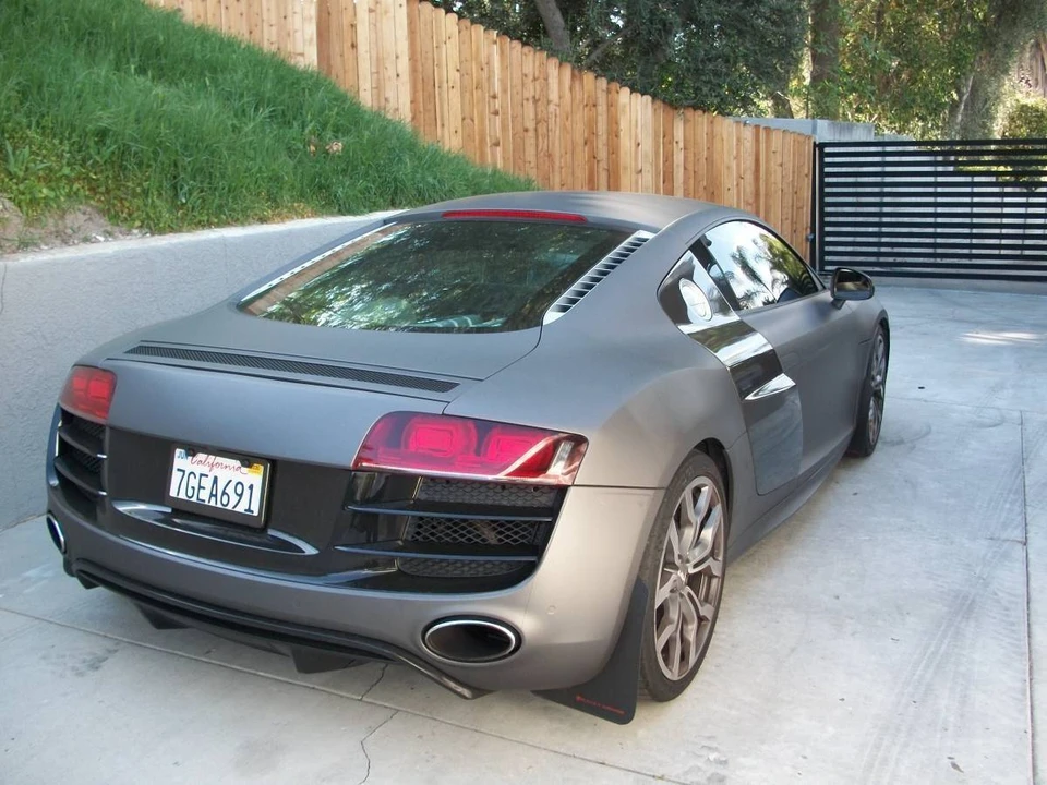 2010 Audi 42 R8 - Image 2 of 6