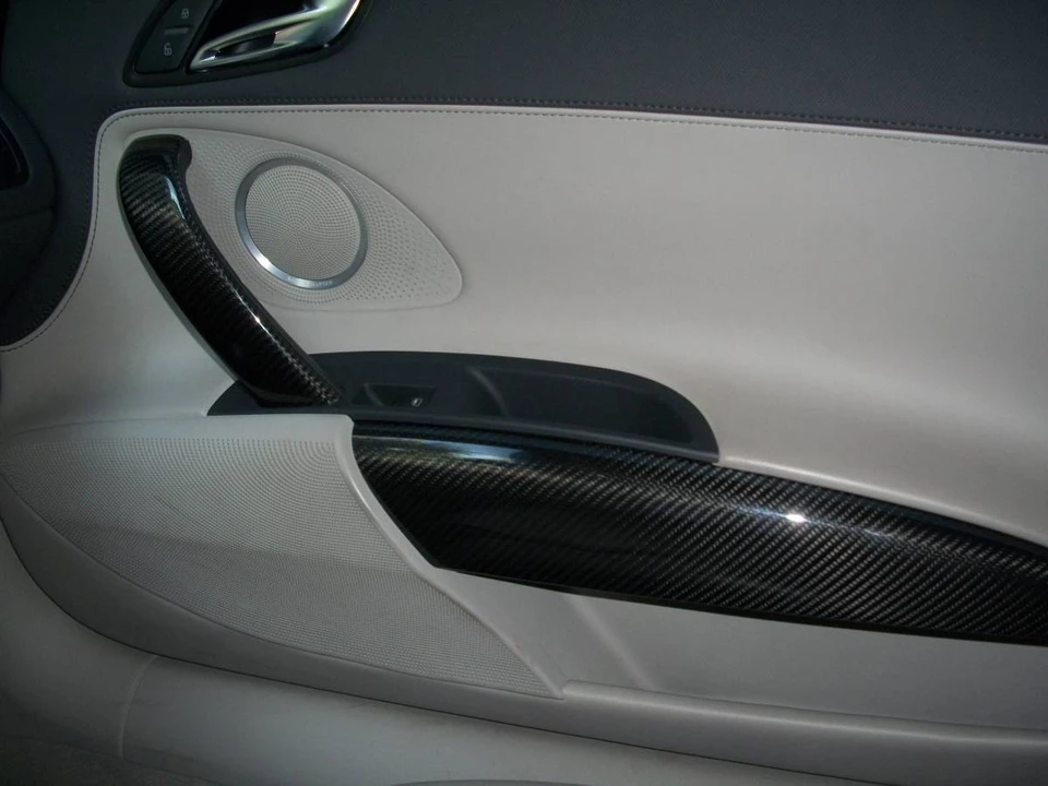 2010 Audi 42 R8 - Image 5 of 6