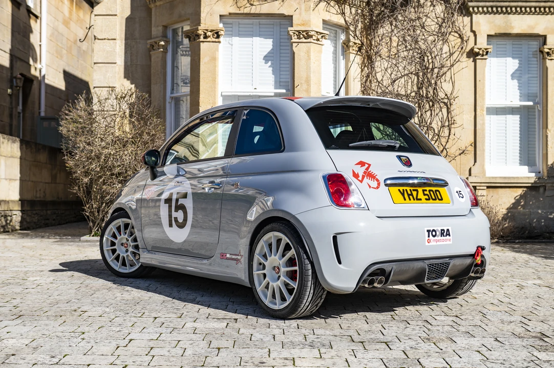 2010 Fiat Abarth 500 - Image 5 of 31