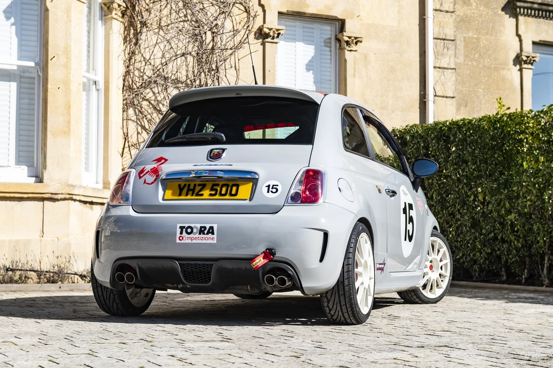 2010 Fiat Abarth 500 - Image 7 of 31
