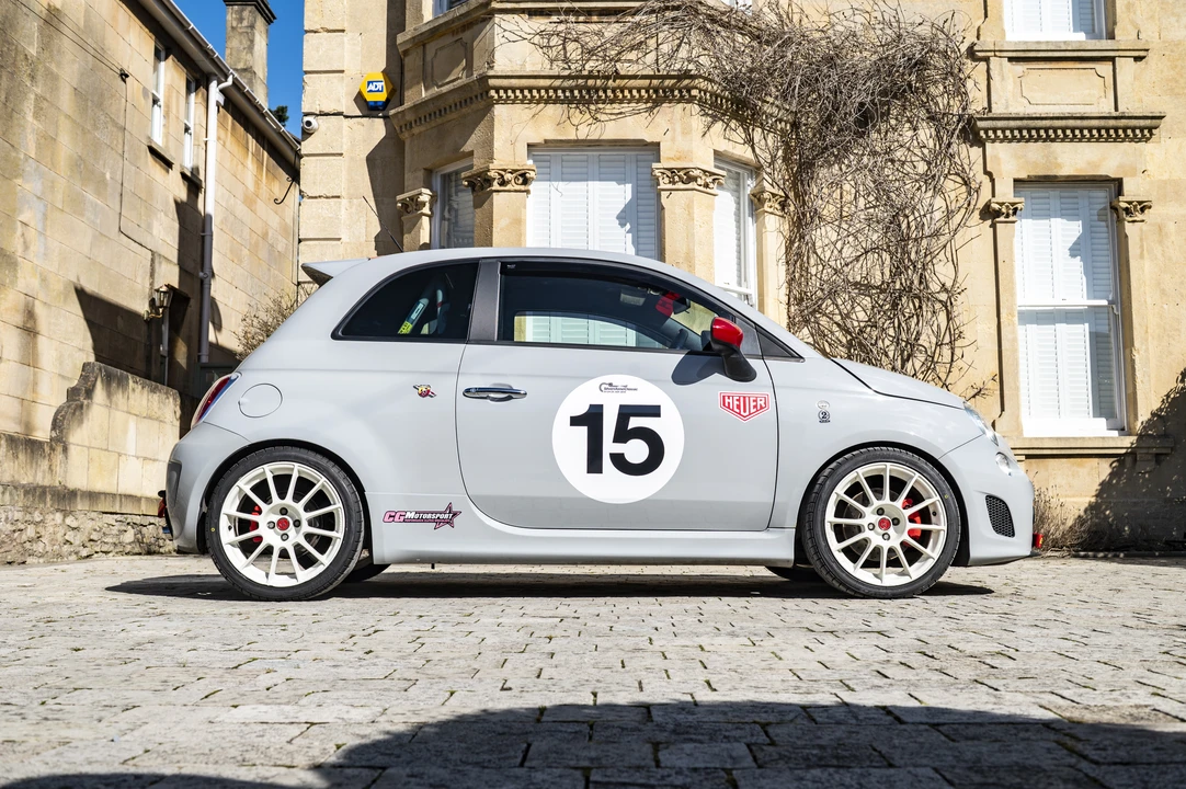 2010 Fiat Abarth 500 - Image 8 of 31