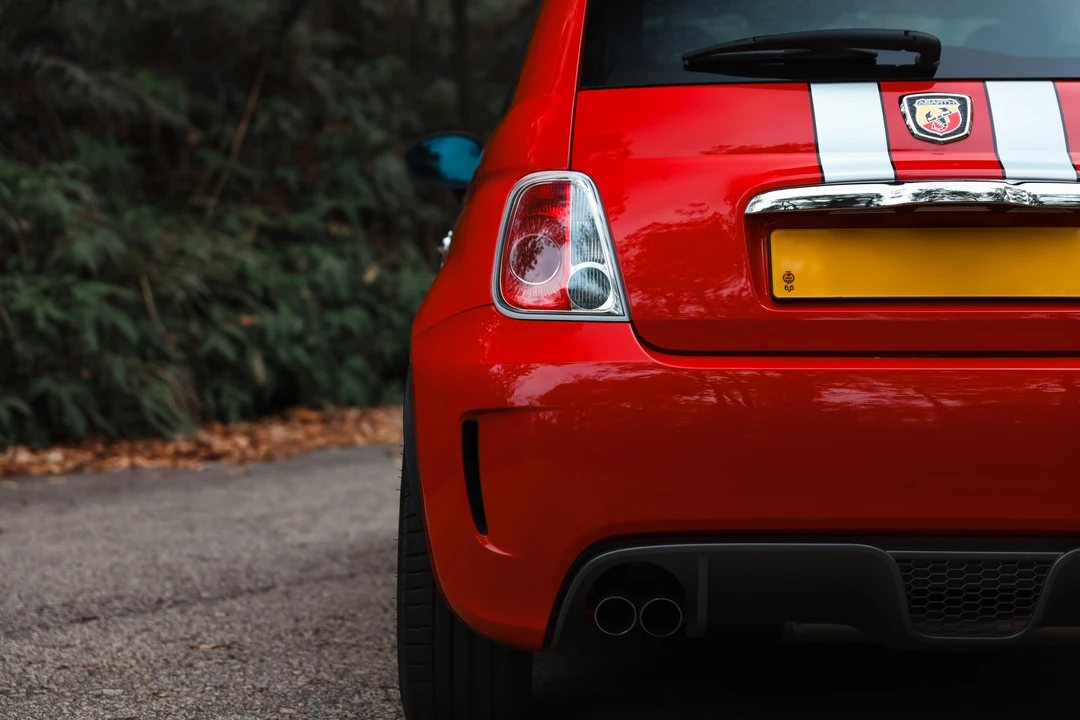 2010 Fiat Abarth 500 - Image 20 of 31