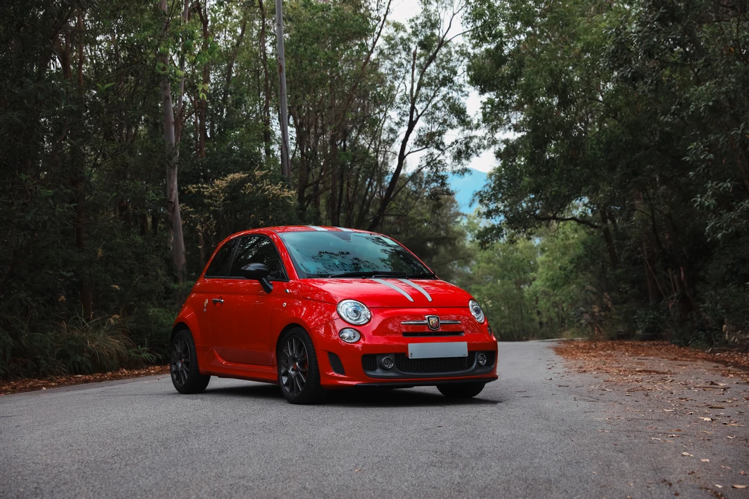 2010 Fiat Abarth 500 - Image 3 of 31