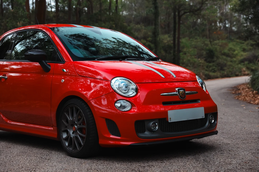 2010 Fiat Abarth 500 - Image 14 of 31