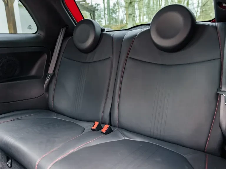 2010 Abarth - Image 25 of 31