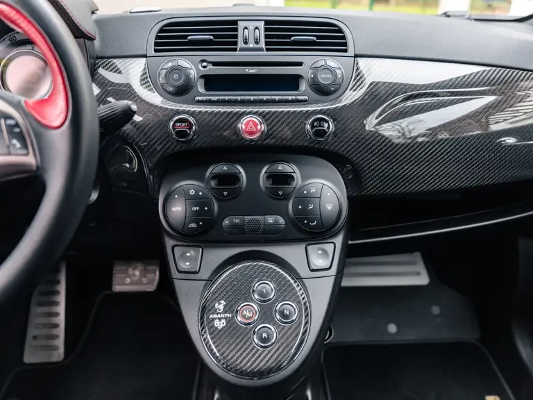2010 Abarth - Image 18 of 31