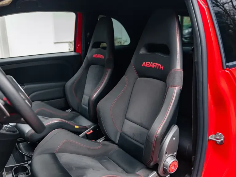 2010 Abarth - Image 24 of 31