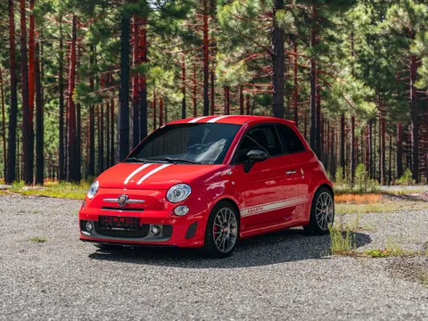 2010 Abarth 695 Tributo Ferrari