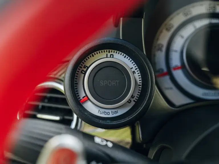 2010 Abarth 1000 - Image 18 of 31