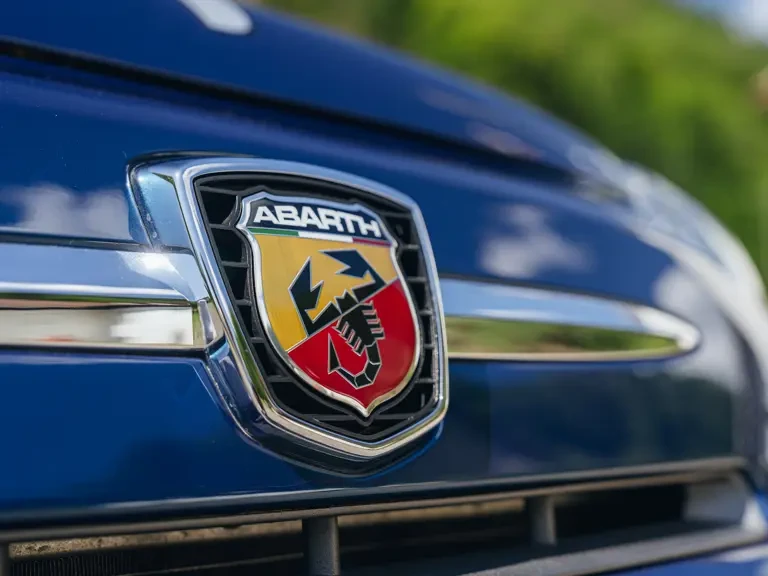 2010 Abarth 1000 - Image 7 of 31