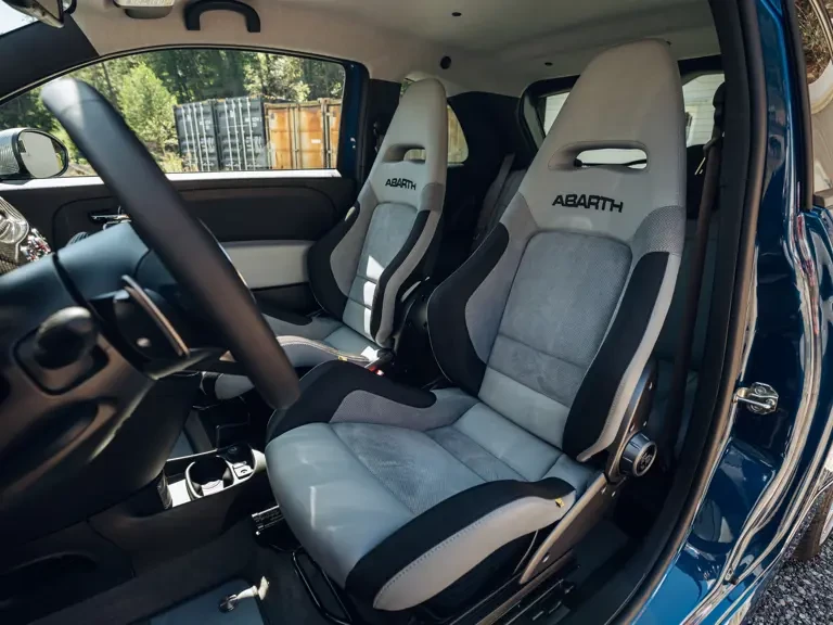 2010 Abarth 1000 - Image 17 of 31