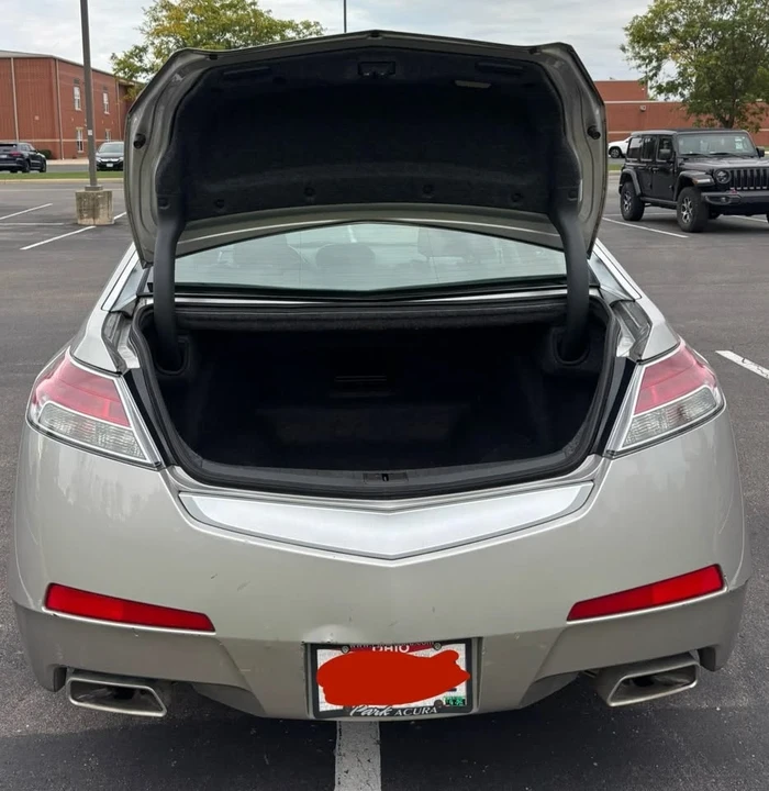 2010 Acura TL 4th Gen - Image 9 of 13