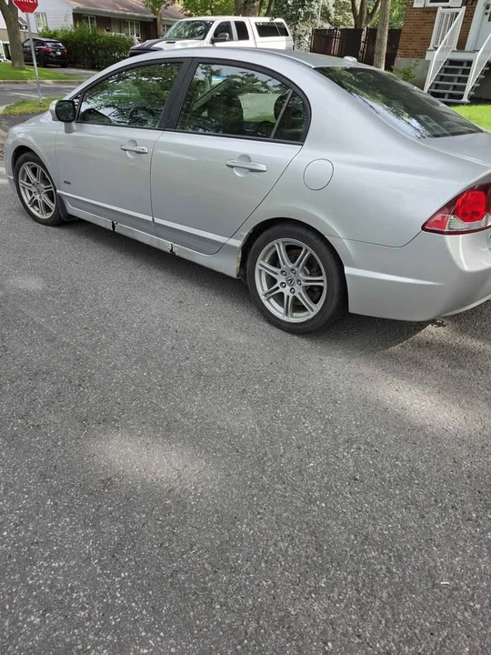 2010 Acura Integra - Image 5 of 5