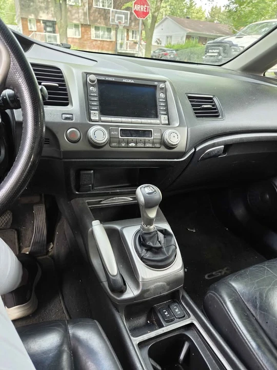 2010 Acura Integra - Image 4 of 5