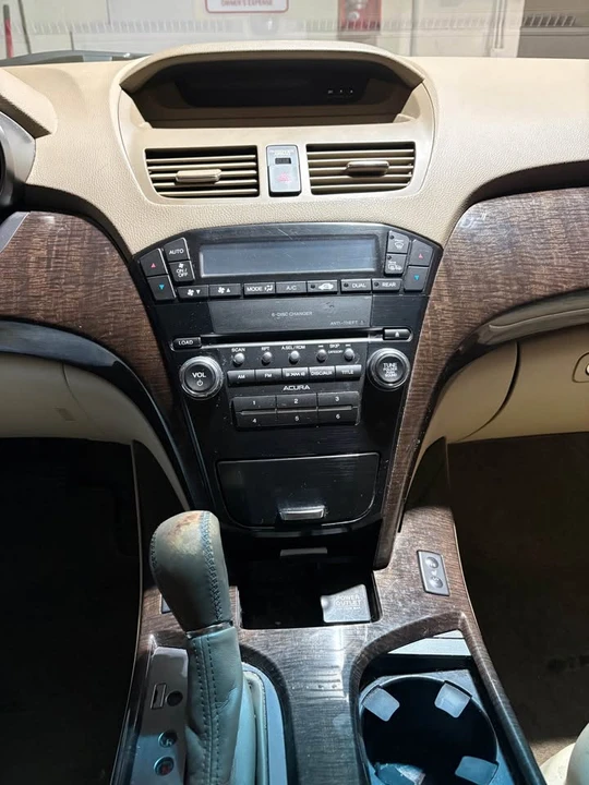 2010 Acura MDX 2nd Gen - Image 5 of 11