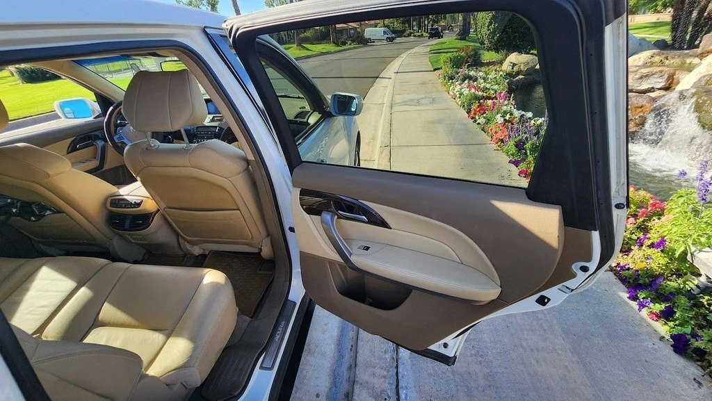 2010 Acura MDX 2nd Gen - Image 12 of 21