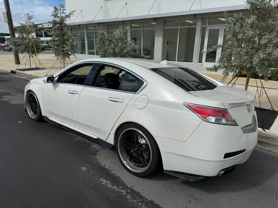 2010 Acura - Image 10 of 10