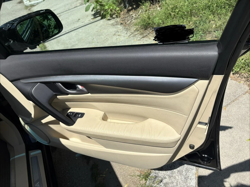 2010 Acura TL 4th Gen - Image 16 of 22