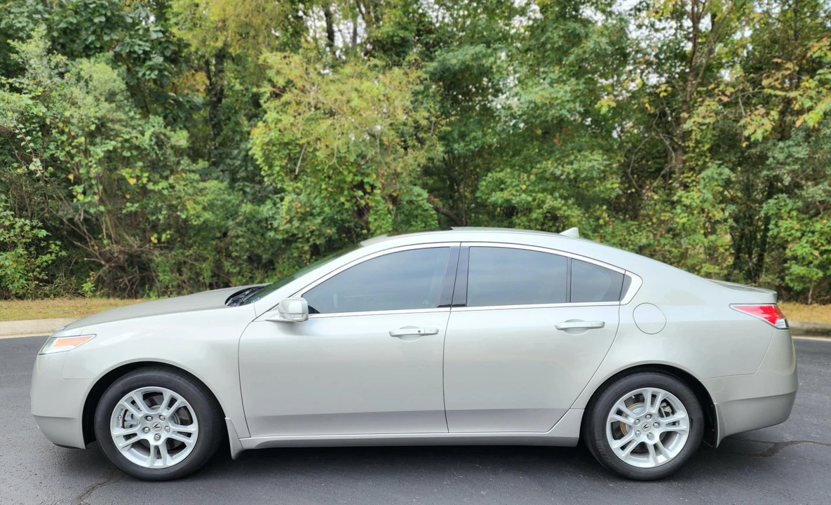 2010 Acura TL 4th Gen - Image 11 of 31