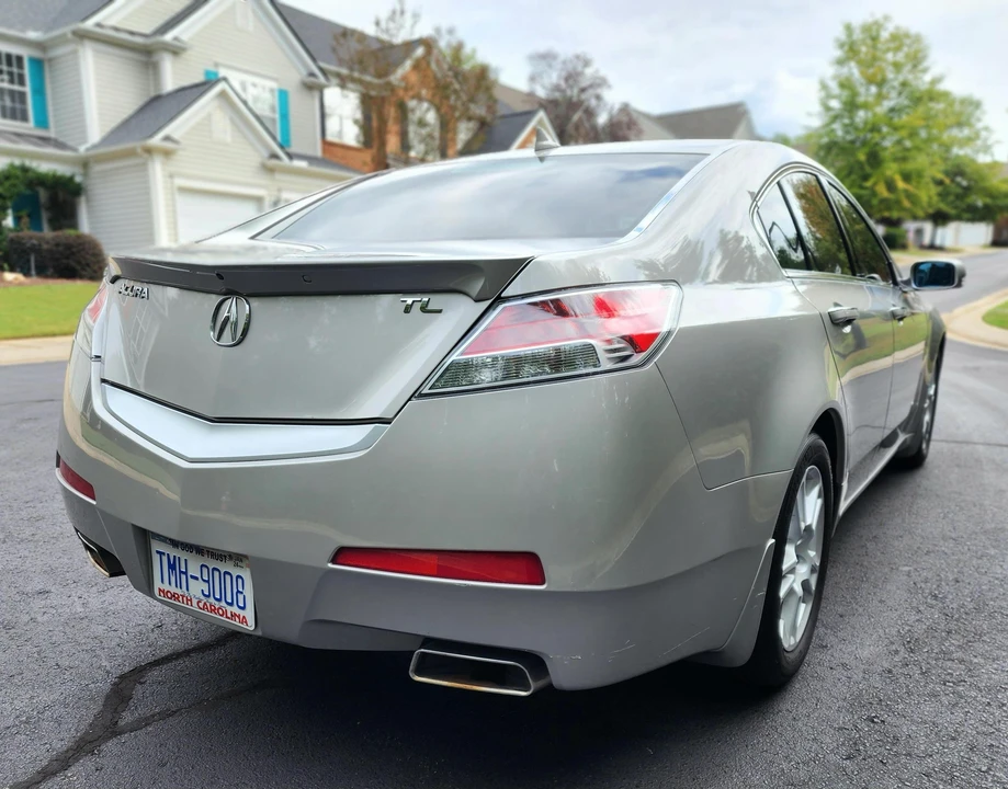 2010 Acura TL 4th Gen - Image 18 of 31