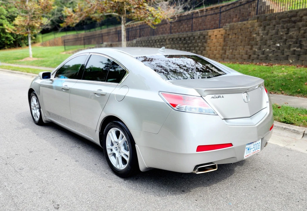 2010 Acura TL 4th Gen - Image 12 of 31