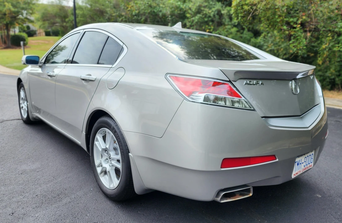2010 Acura TL 4th Gen - Image 14 of 31