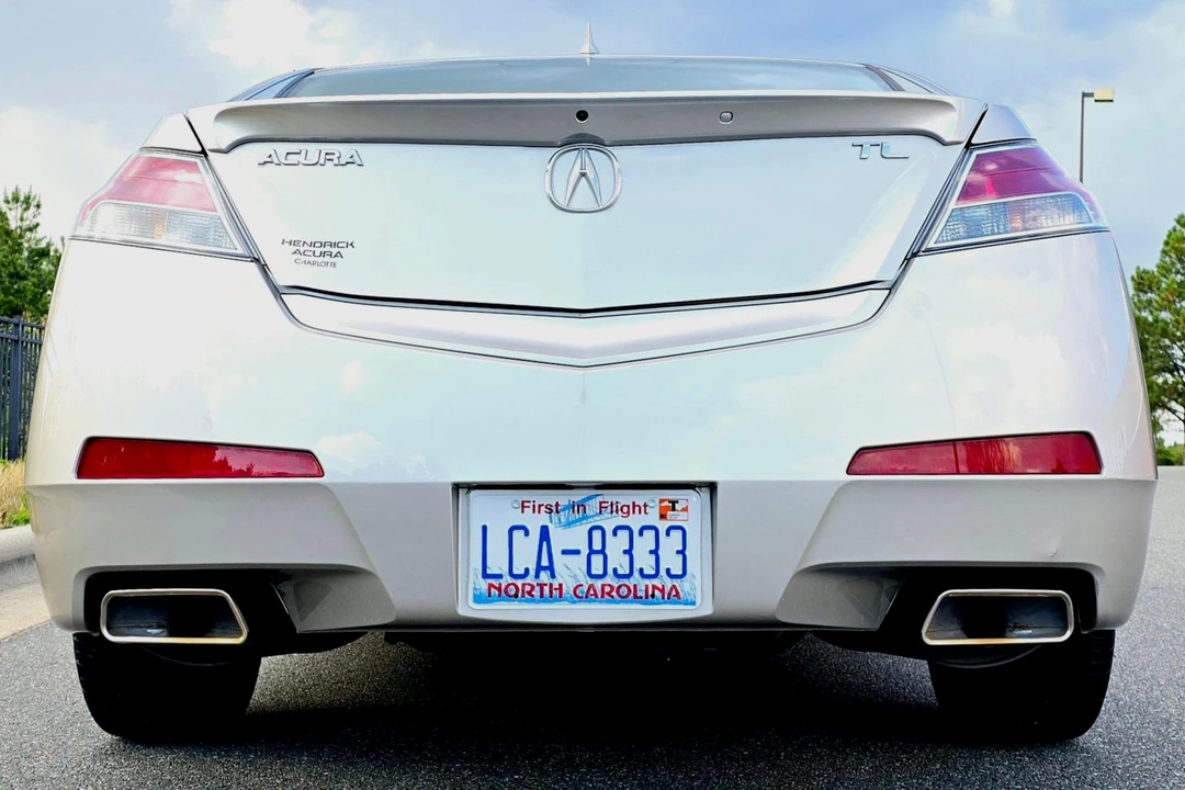 2010 Acura TL 4th Gen - Image 5 of 31