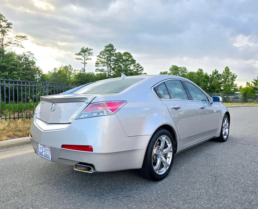 2010 Acura TL 4th Gen - Image 20 of 31
