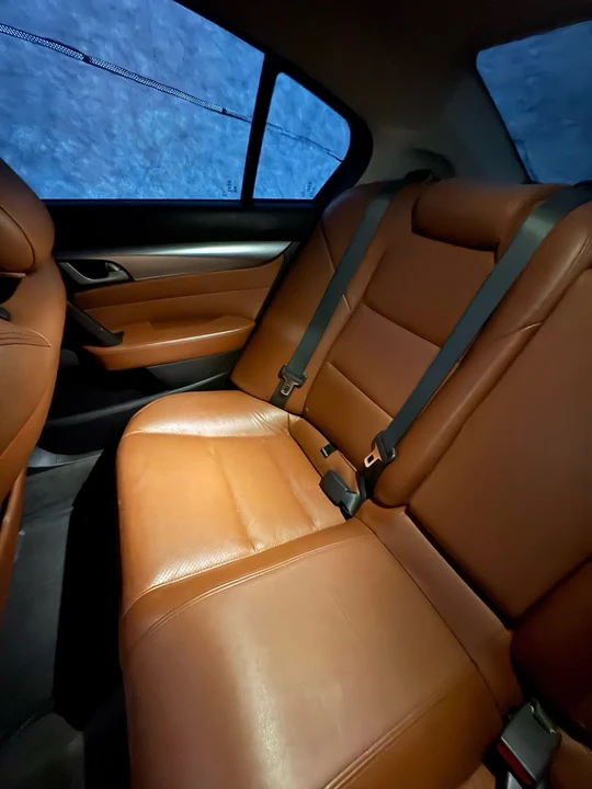 2010 Acura TL 4th Gen - Image 9 of 11