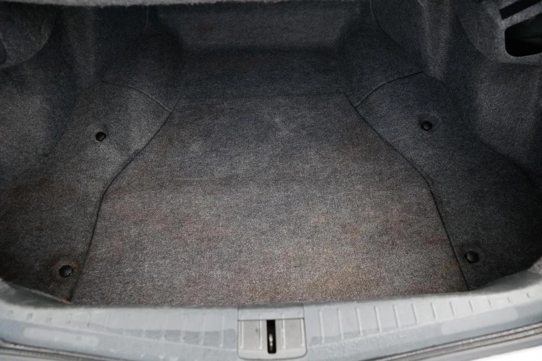 2010 Acura TL 4th Gen - Image 24 of 31