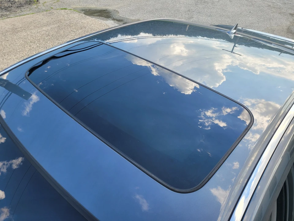 2010 Acura TL 4th Gen - Image 19 of 31