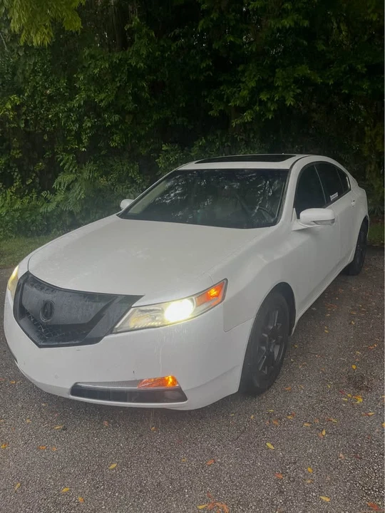 2010 Acura TL 4th Gen - Image 4 of 4