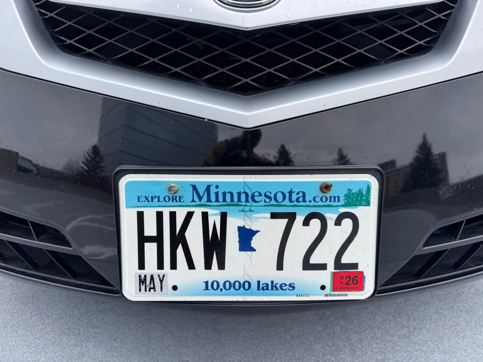 2010 Acura TL 4th Gen - Image 16 of 31