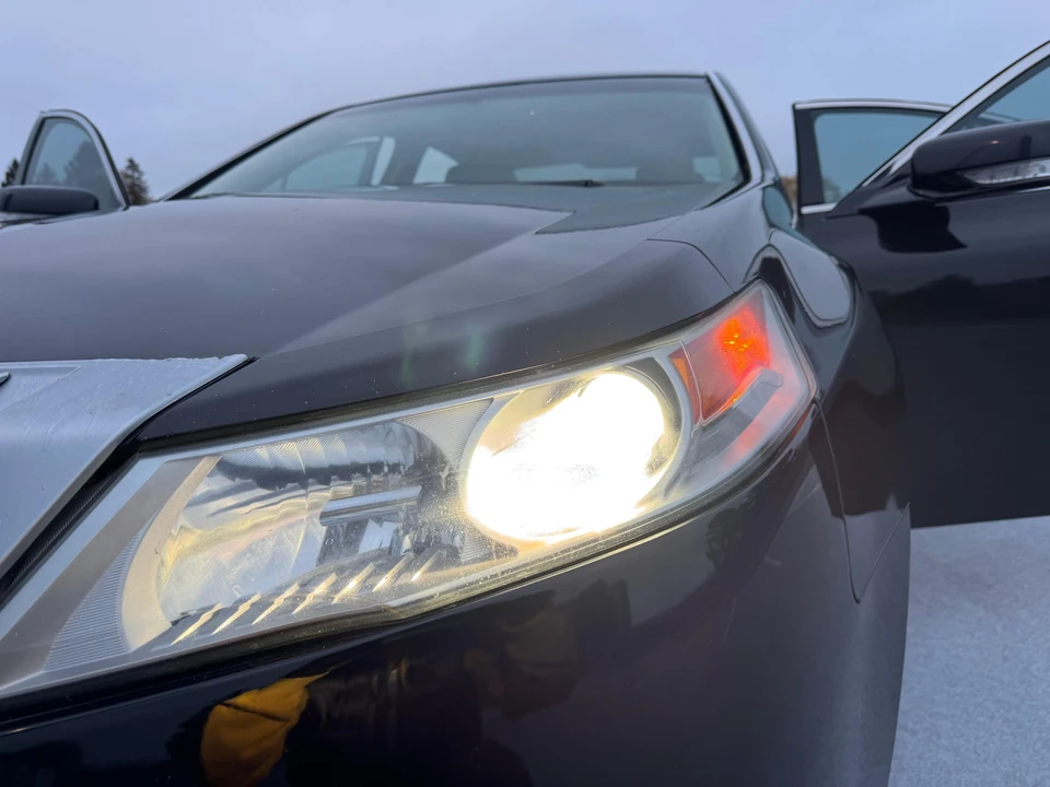 2010 Acura TL 4th Gen - Image 18 of 31