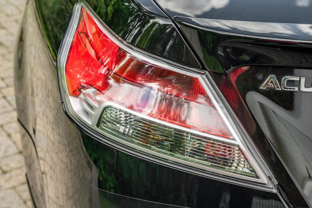 2010 Acura TL 4th Gen - Image 17 of 31