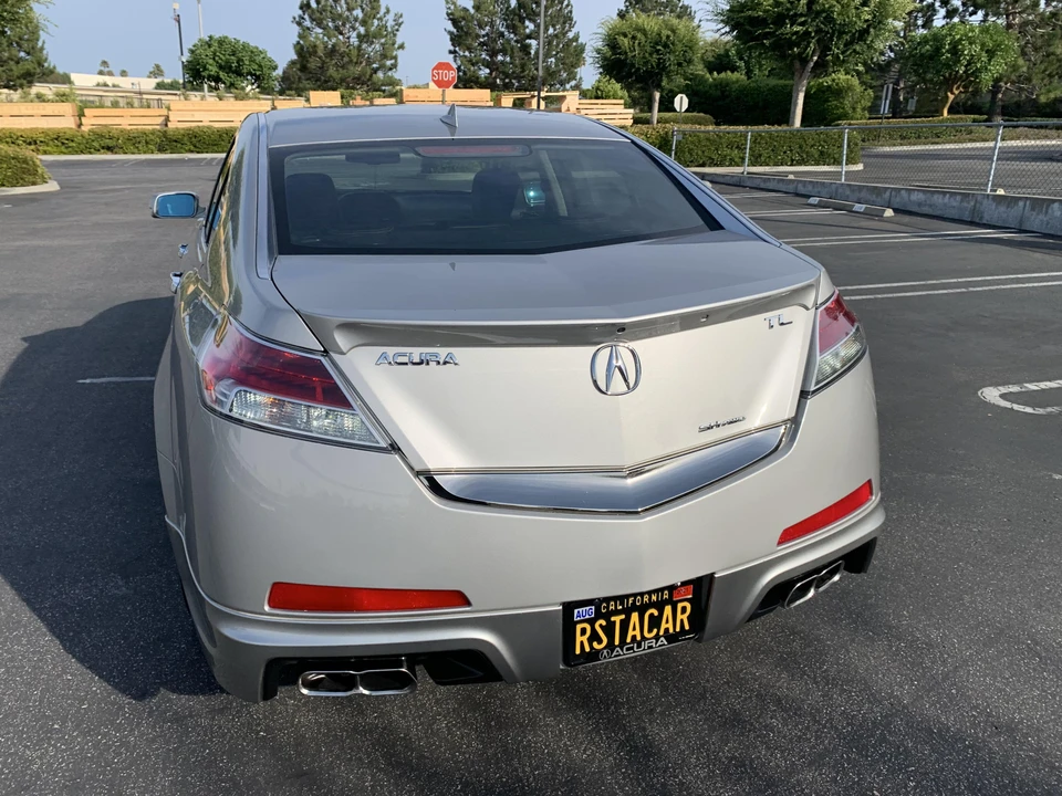 2010 Acura TL 4th Gen - Image 12 of 31
